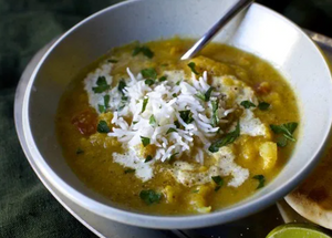 Lunch Indian spiced Cauliflower Soup - vegan